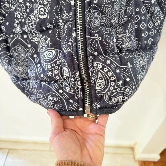 Hayden Girls XL Quilted Paisley Western Puff Zip Jacket Gray White - Picture 5 of 13